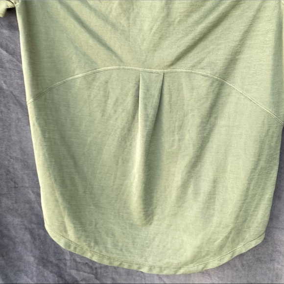 Athleta Breezy Scoop Neck Tee 🌵X-Small - Picture 5 of 6